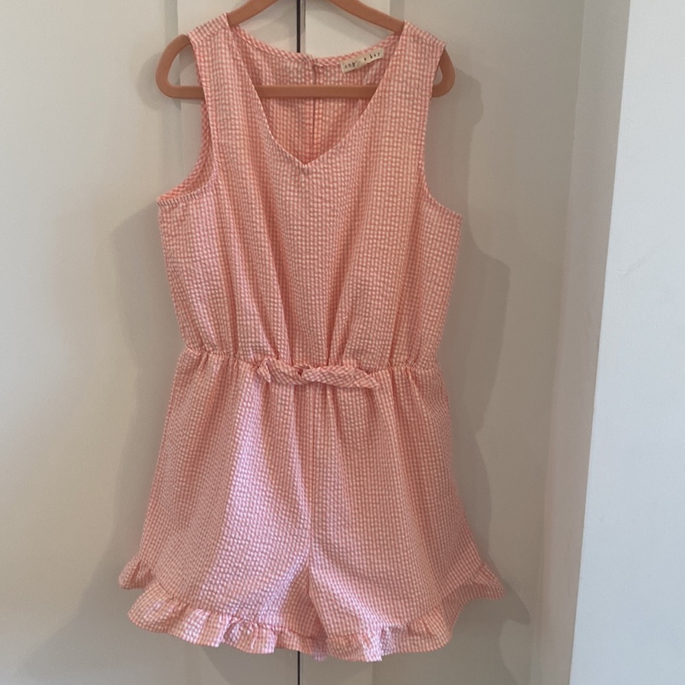 Copper Key Seersucker Romper - pink/white with button closure & ruffles - size M
